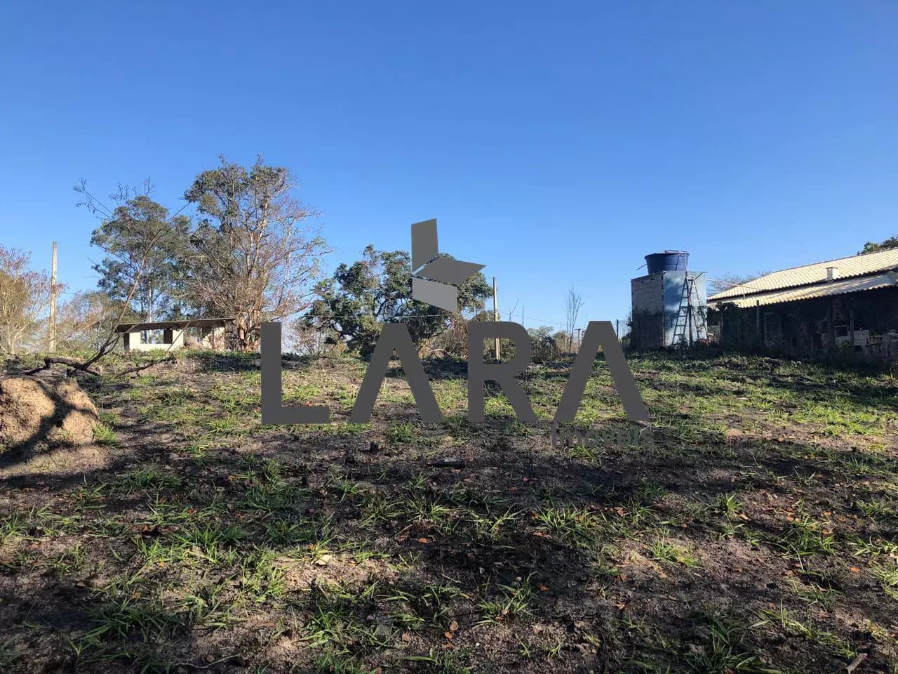 Chácara Rural à Venda em Esmeraldas (Bairro Bambus) – 2.200 m² | R$135.000