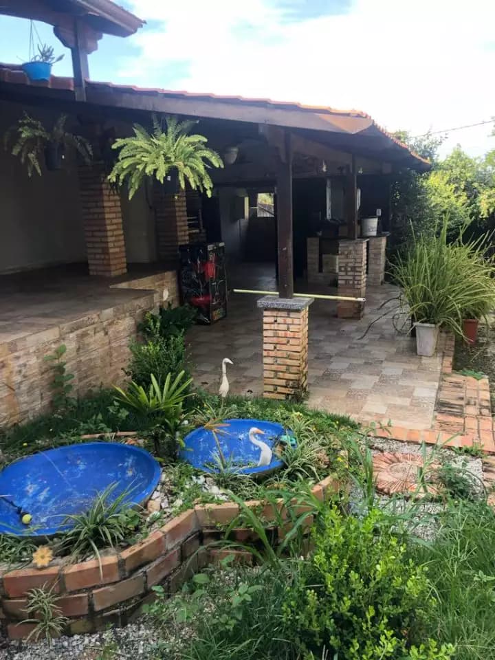 Oásis em Juatuba: Casa com Terreno de 720m², Piscina e Área de Churrasco!