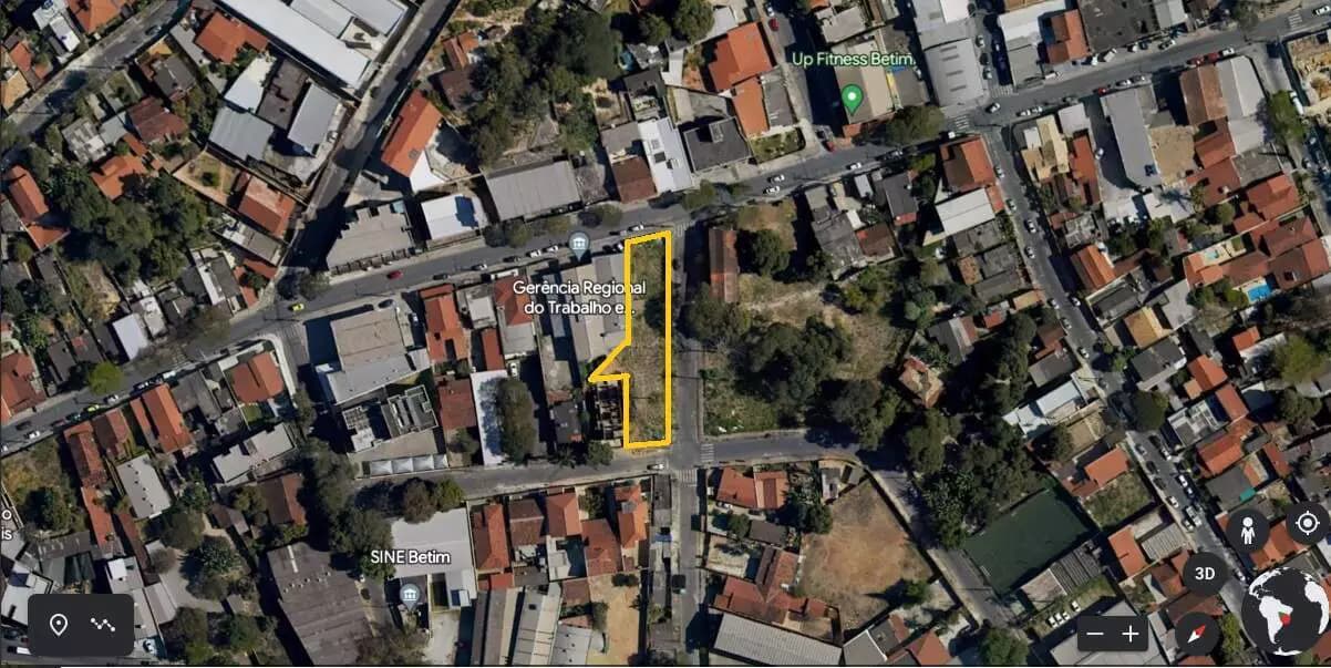 Ótimo Lote Comercial a venda em Betim - Rua do Rosário - barro Angola