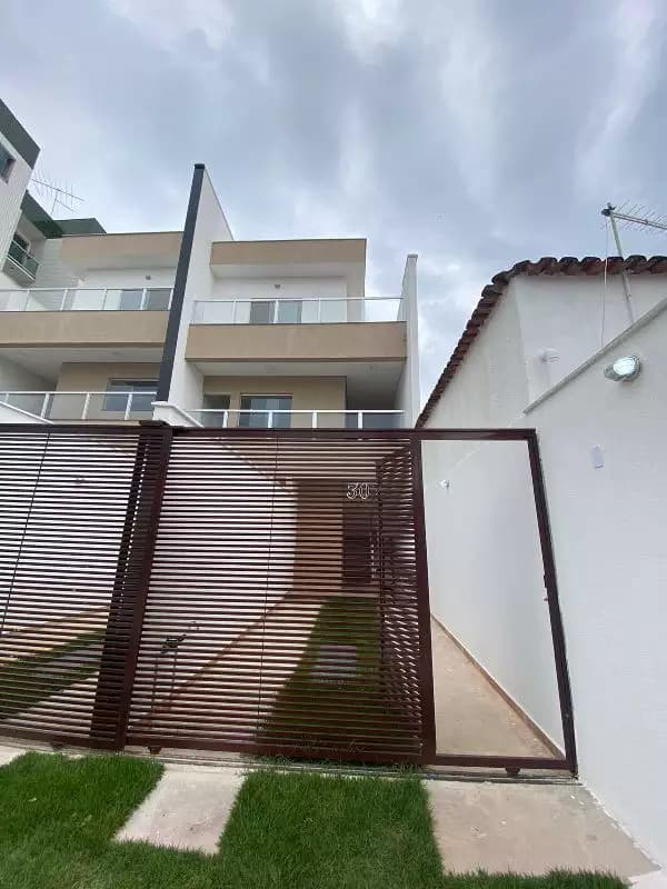 Casa em Betim bairro Senhora das Graças