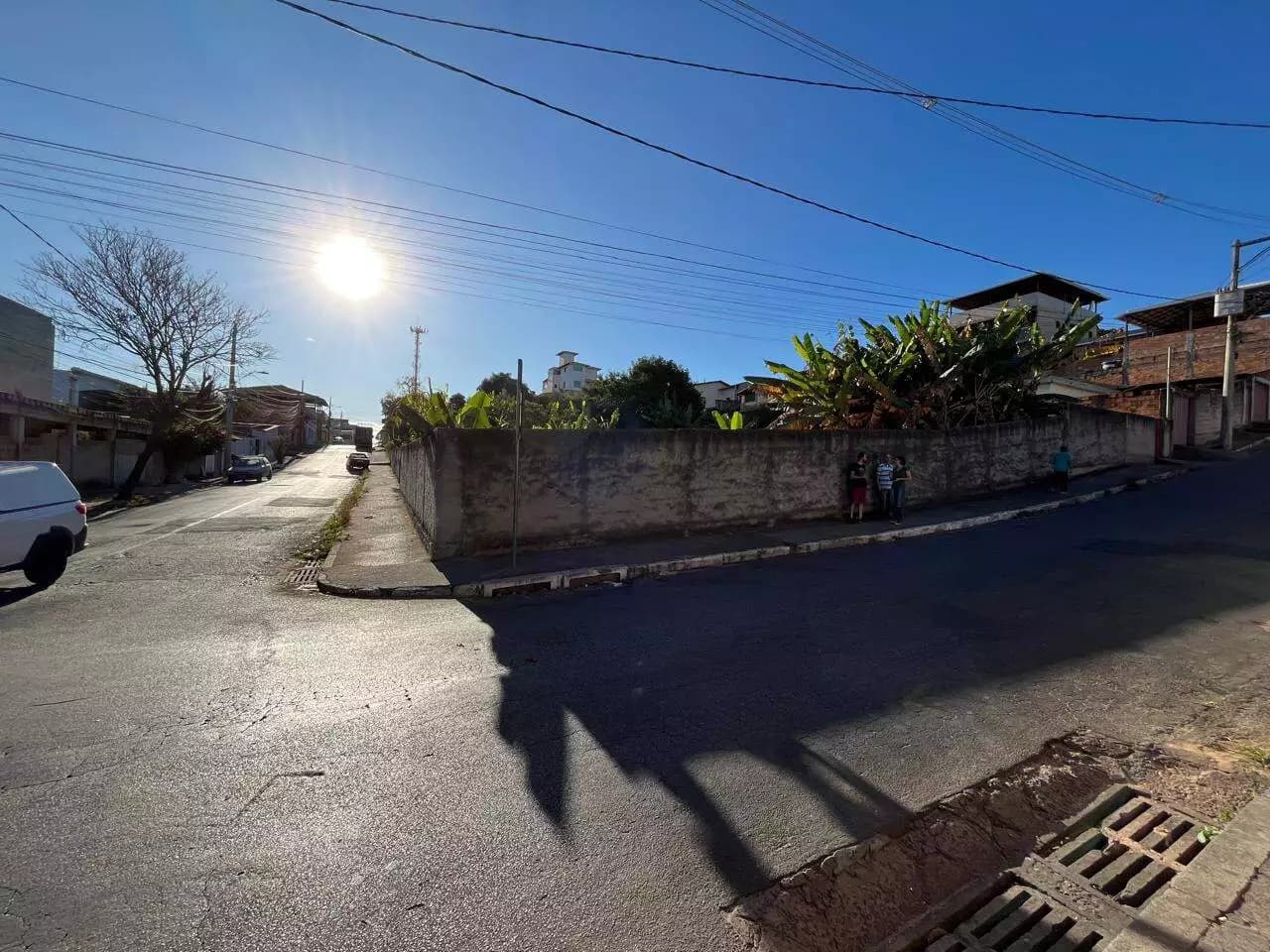 EXECELENTE LOTE DE ESQUINA PLANO 720M - BAIRRO DOM BOSCO